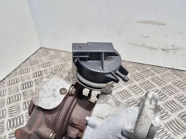 Käytetty turbo OEM 04L253019AA Audi A4 2.0L image 7