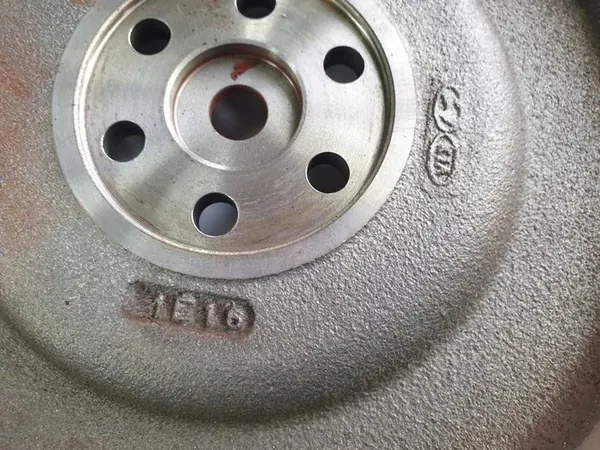 Conjunto de embreagem e volante Hyundai Veloster I 1.6 GDi OEM 4130026010 image 7