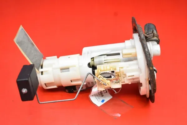 Bomba de combustible OEM 23210-B1010 para Daihatsu Sirion II image 5