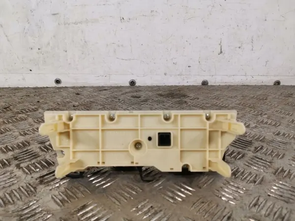 Toyota Prius Klimapanel OEM FBZ12974 image 3