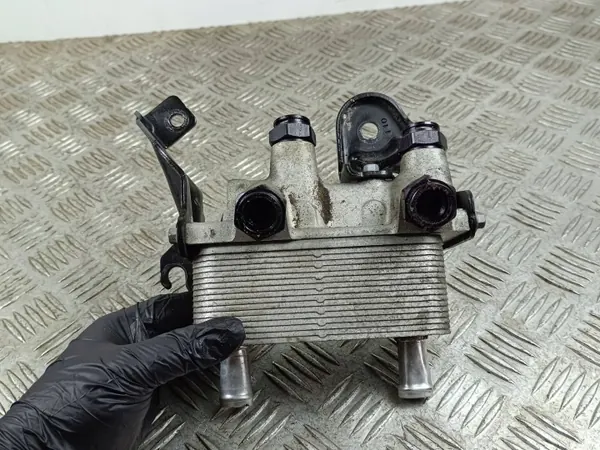 Refroidisseur d'huile boîte OEM 4U252317 Jeep image 2