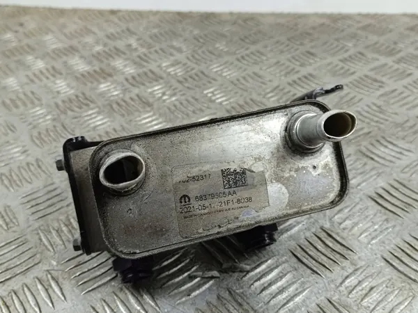 Refroidisseur d'huile boîte OEM 4U252317 Jeep image 4