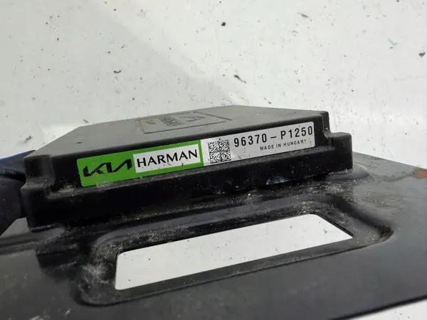 Amplificador audio KIA Sportage 2024 OEM 96370P1250 image 3