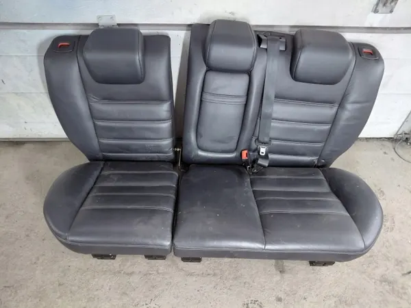 FORD KUGA MK1 Takaistuin nahka OEM image 2