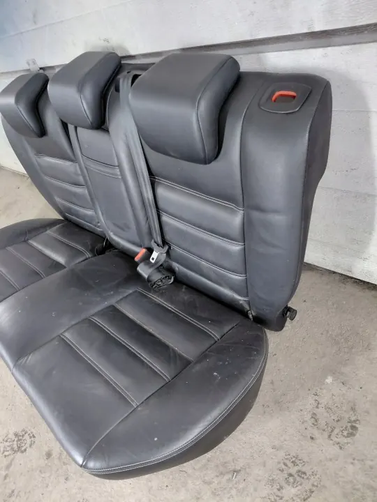 FORD KUGA MK1 Takaistuin nahka OEM image 5