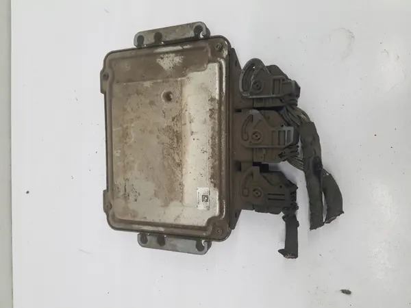 Computador Motor OEM 9665431480 para Citroen Nemo image 3