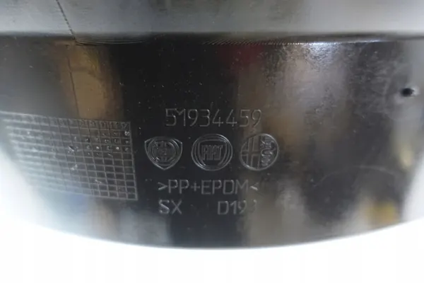 Fiat 500 S 2013 Frontkotflügel links OEM 51934459 image 5