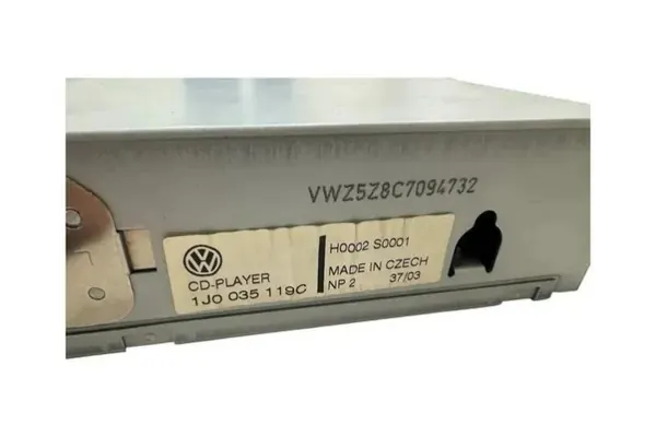VW Golf V CD-vaihtaja OEM H0002S0001 - Käytetty image 7