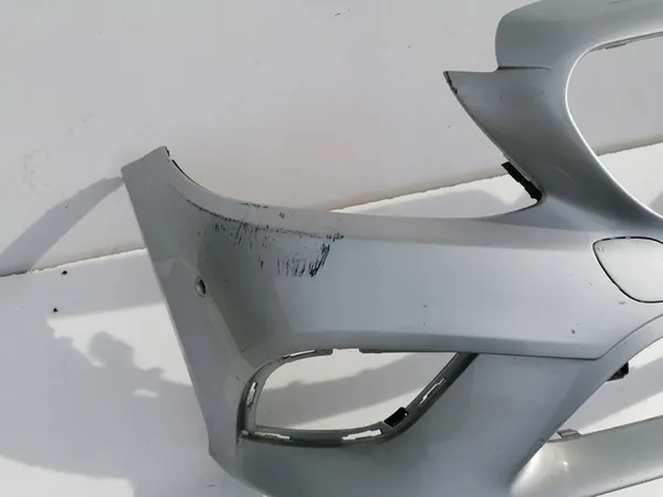 Parachoques delantero Mercedes Clase C W205 Lift image 3