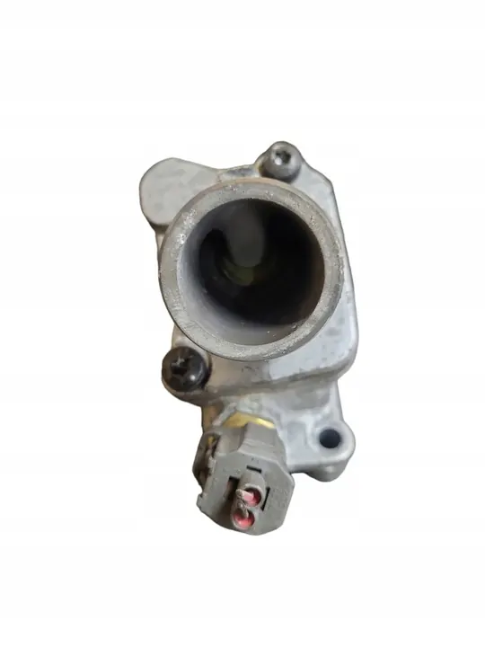 Carcasa de termostato VOLVO XC70 II 2.4L Diesel image 4