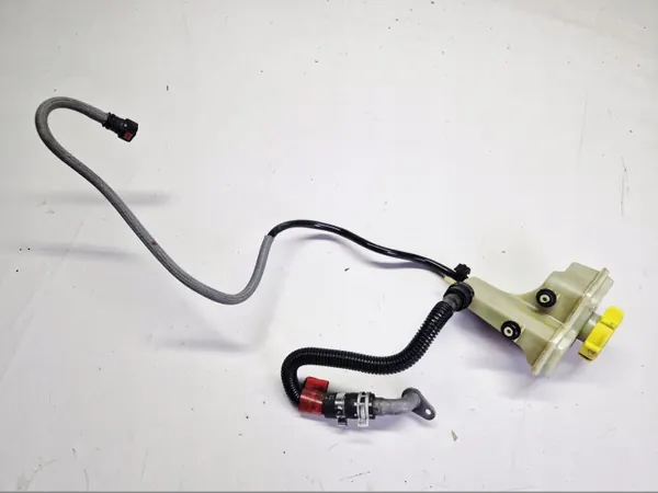 Ford Fiesta MK6 Power Steering Fluid Reservoir 2S6C3531BC image 2