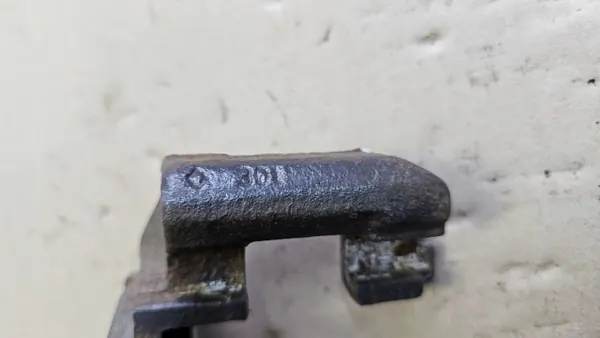 VW AUDI SEAT SKODA Vorderer Klemmbügel OEM 301 image 4