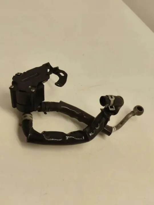 Waterpomp OEM 9806790980 voor Peugeot Citroen 1.6 THP image 5