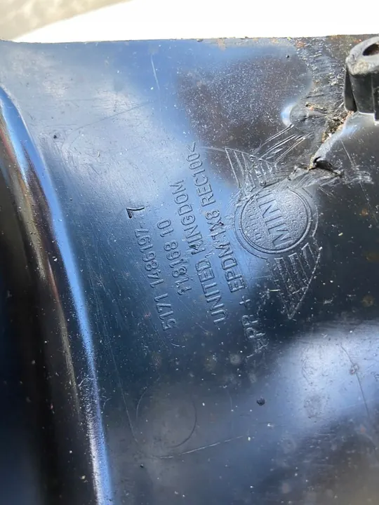 Right Front Wheel Arch MINI COOPER ONE I 1 COOPER S R50 R52 R53 OEM image 6