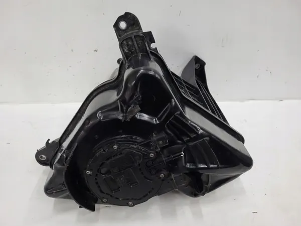 Réservoir AdBlue Mercedes-Benz OEM A910470000 - Occasion image 5