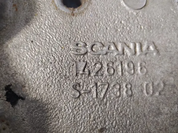 Scania R420 ohjaamonjousituskiinnike OEM 1426195 1426196 image 3