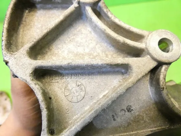 Vattenpump termostat hus CHEVROLET CAPTIVA I C100 2.2 D image 9