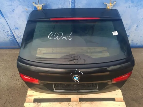 BMW F11 Touring Baklucka OEM Wrakowisko-26833- image 5