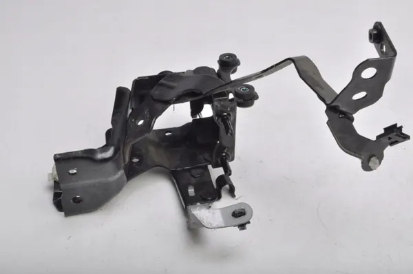 Support Pompe ABS Toyota d'Occasion pour Prius IV 1.8 Hybride image 4