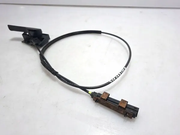 Cabo e puxador capô OEM 3C1823535A VW Passat B7 image 4