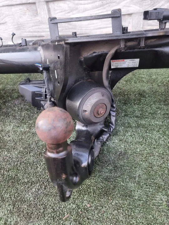 Gancho de reboque elétrico Audi Q5 SQ5 80A OEM 80A800495G image 5