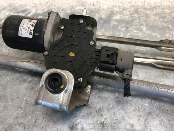 OEM 7C1955023BILI vindrutetorkarmekanism VW Crafter II image 4
