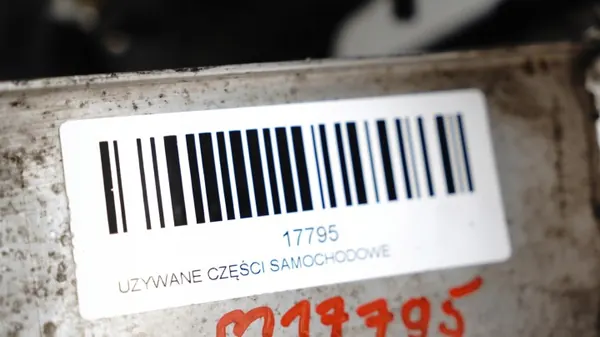 OEM 360162281 Etuhihna Audi A4 B8 07-11 image 3