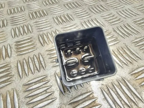 Bujías FORD S-MAX 2.0L Diesel 2017 image 2