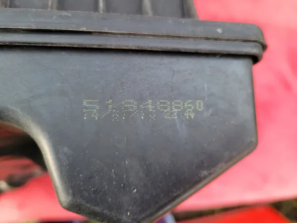 Ilmansuodatin kotelo Fiat Doblo II 1.3 M-JET MULTIJET image 2