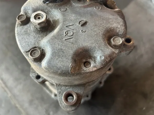 Compressore aria condizionata Volkswagen OE 7H0820803D image 6