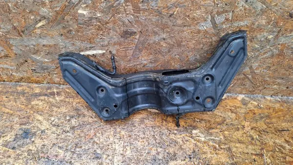 OEM 6Q0199347D Cuna Usada para VW Polo IV image 4