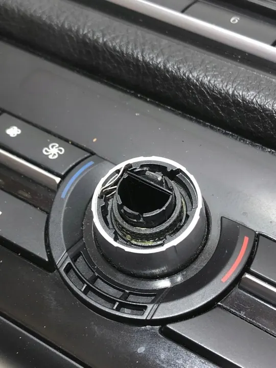 BMW ilmastointipaneeli OEM 9249701 5-sarja F10/F11 image 4