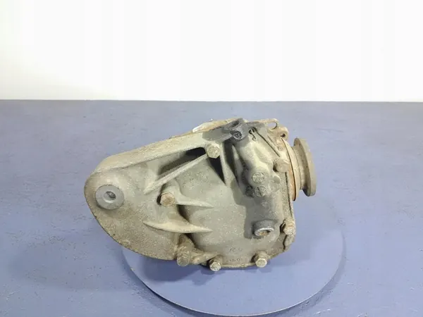 BMW 1 E87 2.0D Takadifferentaali 2.47 7542091 image 3