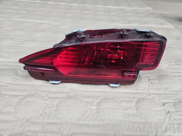 OEM Toyota Yaris III 12-14 Rechte Stoßstangenlampe image 2