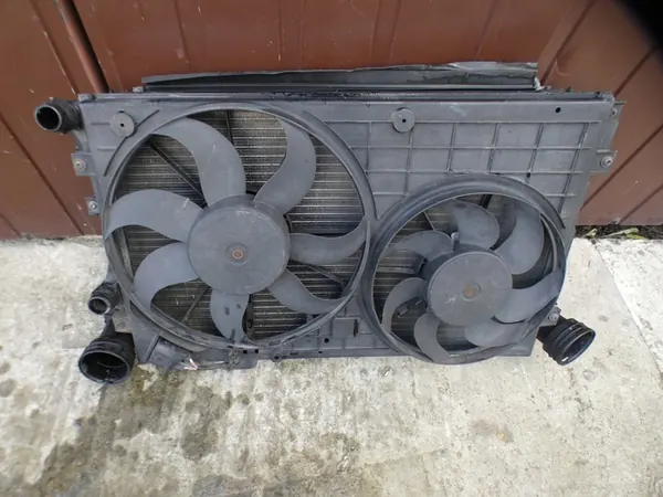Kylare och Fläktset AUDI A3 VW GOLF V 2004-10 image 6