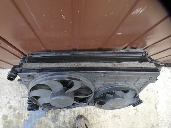 Kylare och Fläktset AUDI A3 VW GOLF V 2004-10 image 7