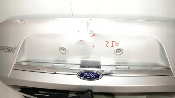 Puerta Trasera Ford Fiesta MK7 OEM 360160690 Usado image 8