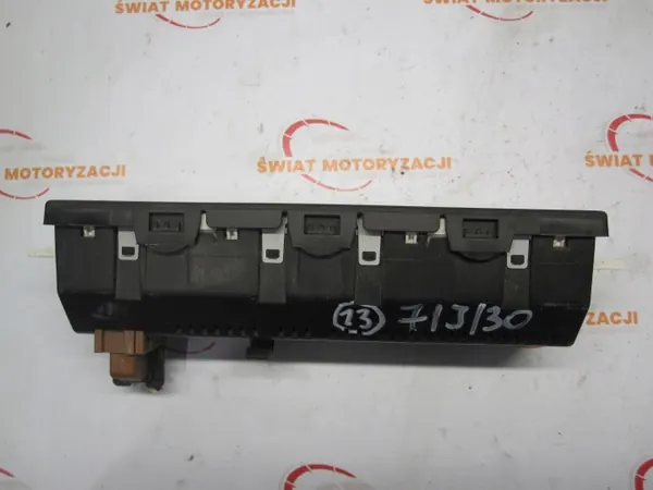 Weergavescherm CITROEN C3 II 1.4 HDI OEM 98010699XT image 4