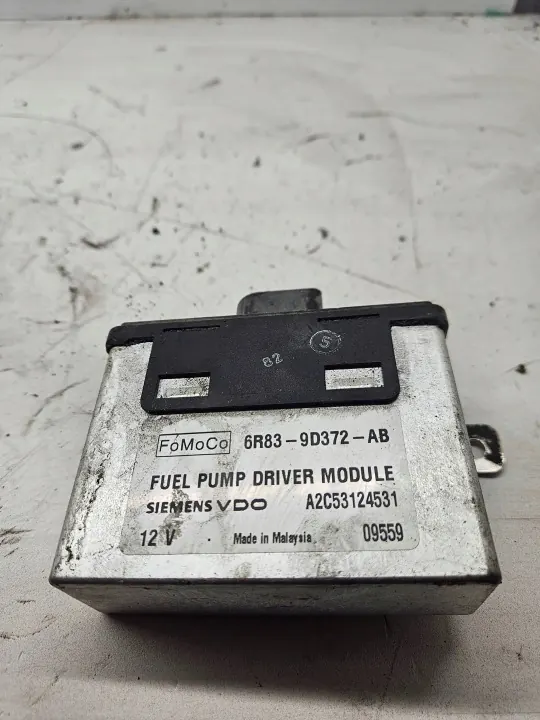 Módulo Bomba Combustível Jaguar XK XKR 2007 OEM 6R839D372AB image 2