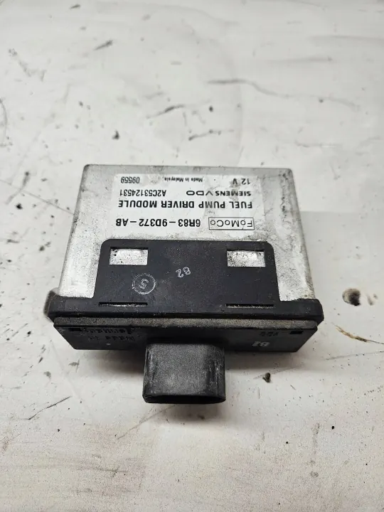 Módulo Bomba Combustível Jaguar XK XKR 2007 OEM 6R839D372AB image 3