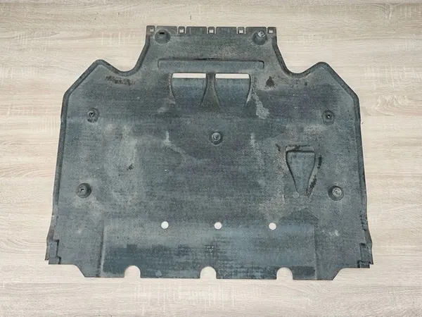 Moottorin Suojus Audi A6 C7 2.0 TDI 4G0863822E image 4