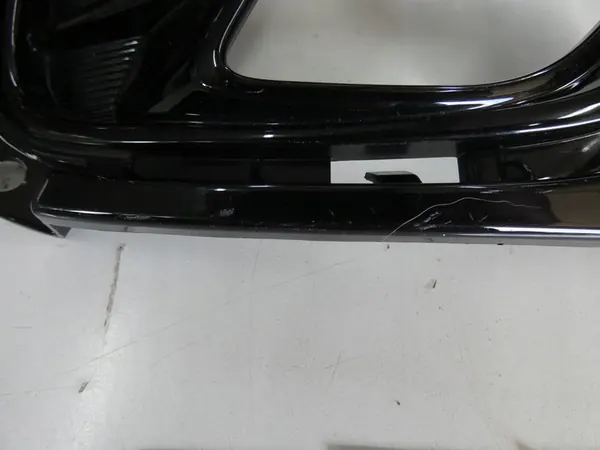 Rejilla de parachoques trasero derecha KIA NIRO image 3