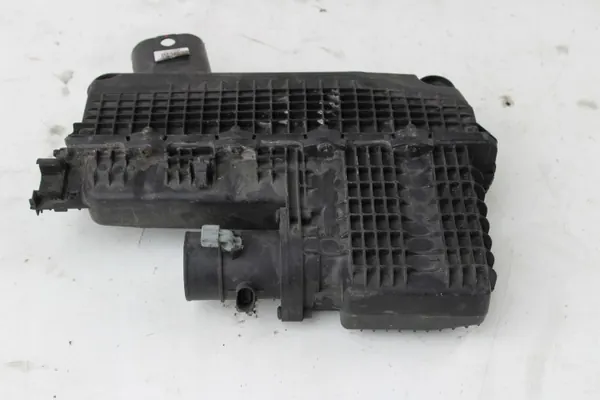 Caixa Filtro Ar OEM 8201045043 para Dacia Duster image 4