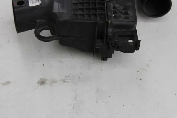Caixa Filtro Ar OEM 8201045043 para Dacia Duster image 6