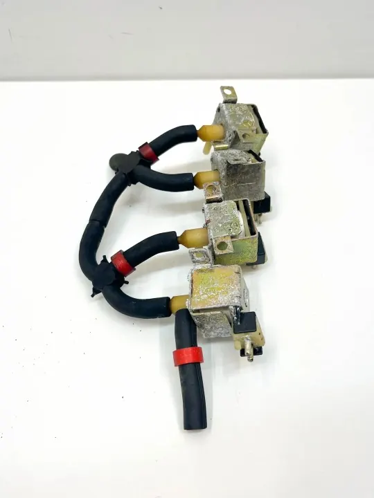 Magnetventil Mercedes-Benz SL R107 OEM A0015406897 image 7