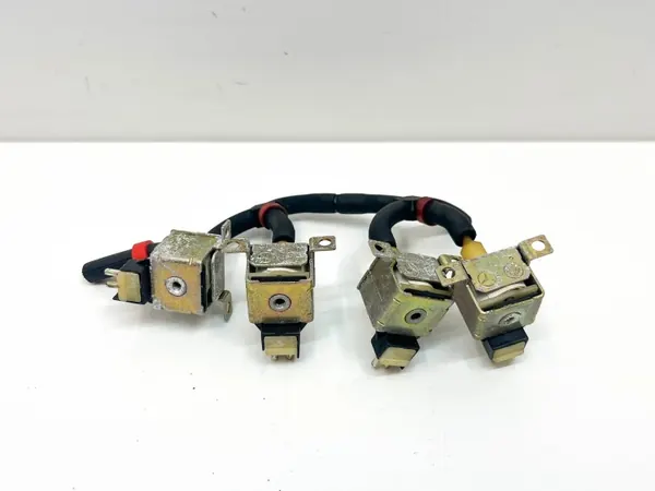 Magnetventil Mercedes-Benz SL R107 OEM A0015406897 image 8