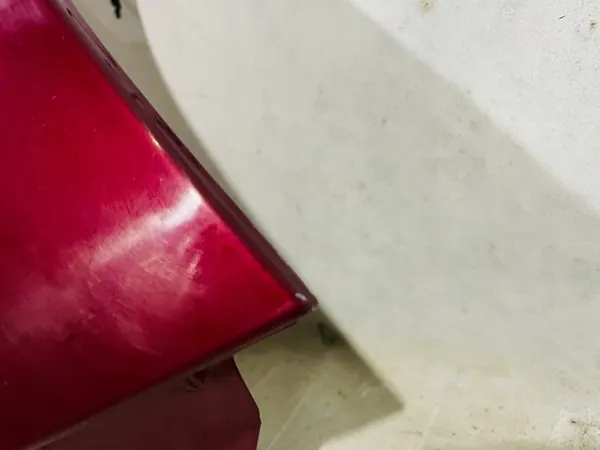 Ford OE H1BB-A16015-AD parafango image 4