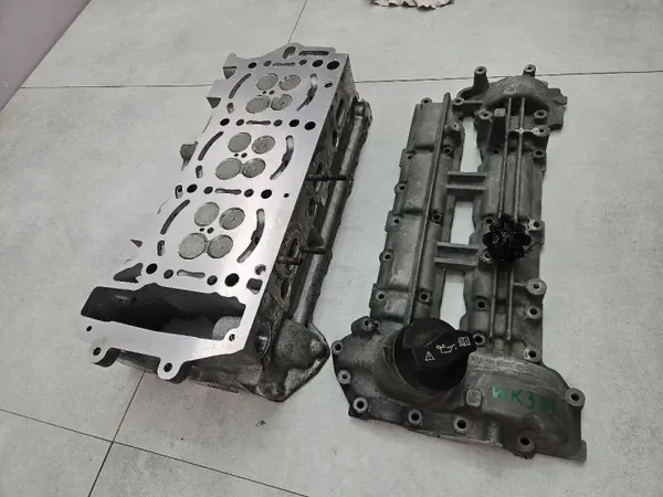 Rechter Cilinderkop Jeep Mercedes WK XK 3.0 CRD OEM R6420163601 image 3
