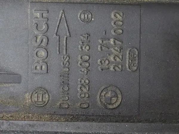 BMW Luftmassenmesser 2247002 image 3