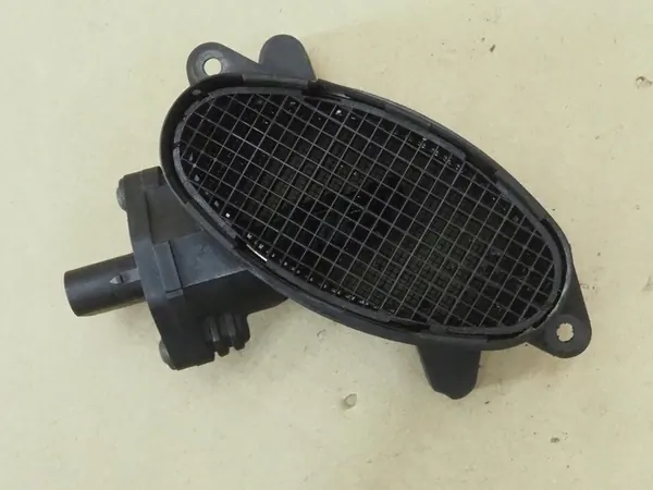 BMW Luftmassenmesser 2247002 image 6